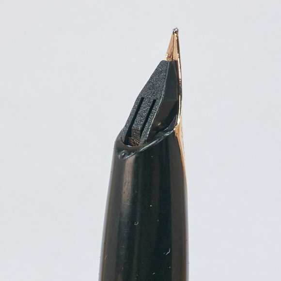 Sheaffer 14K Gold Nib Fountain Pen / Burgundy Marbled / Made in USA - Picture 11 of 15